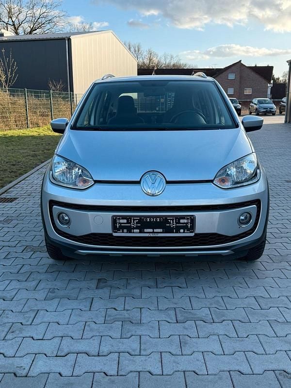 Gebraucht VW cross up! 75 PS (55 kW) 2014 Silber Kleinwagen