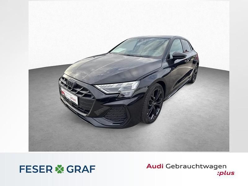 Mythosschwarz metallic Gebraucht 2025 Audi A3 Sportback S-Line Kleinwagen | 36.890 € (Fairer Preis) - Bild 1/4