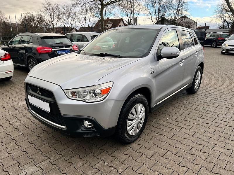 Gebraucht Mitsubishi ASX Edition 117 PS (86 kW) 2011 Silber SUV
