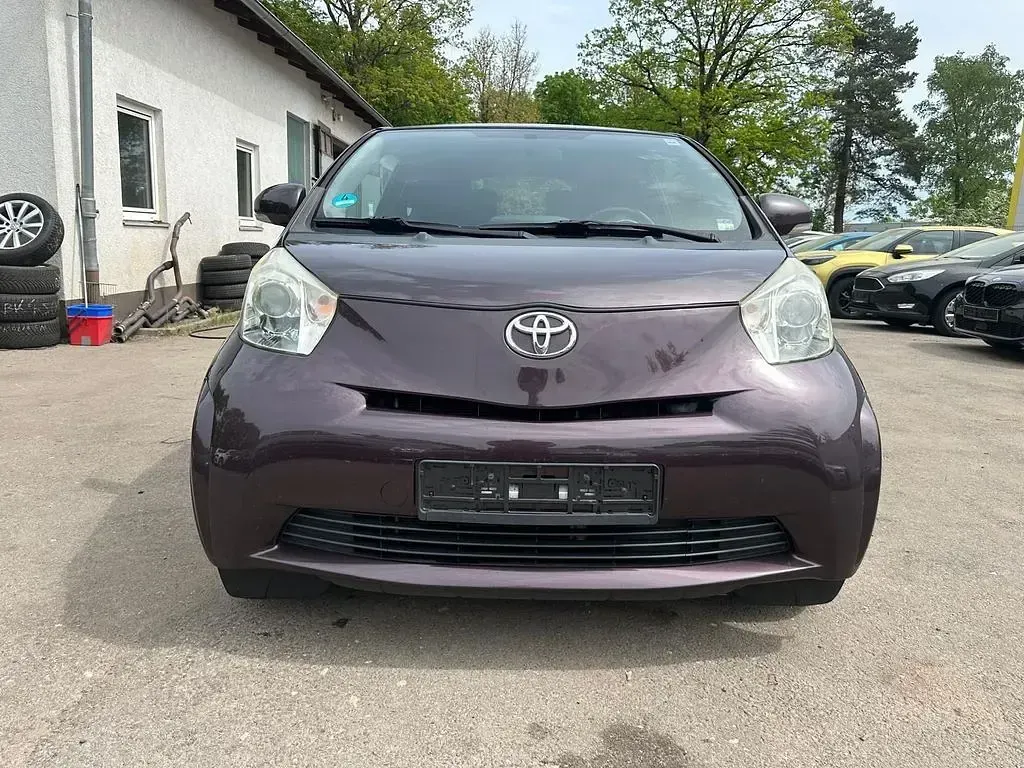 Second-hand Toyota iQ 68 CP (50 kW) 2010 Mov Hatchback