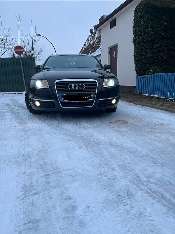 Schwarz Gebraucht 2007 Audi A6 Kombi | 5.000 € (Etwas zu teuer) - Bild 1/4