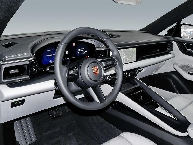 Neu Porsche Macan 4 Electric 264 kW (360 PS) 2026 Schwarz SUV