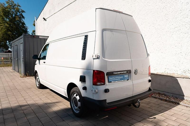 Gebraucht VW Transporter 150 PS (110 kW) 2020 Weiß Van