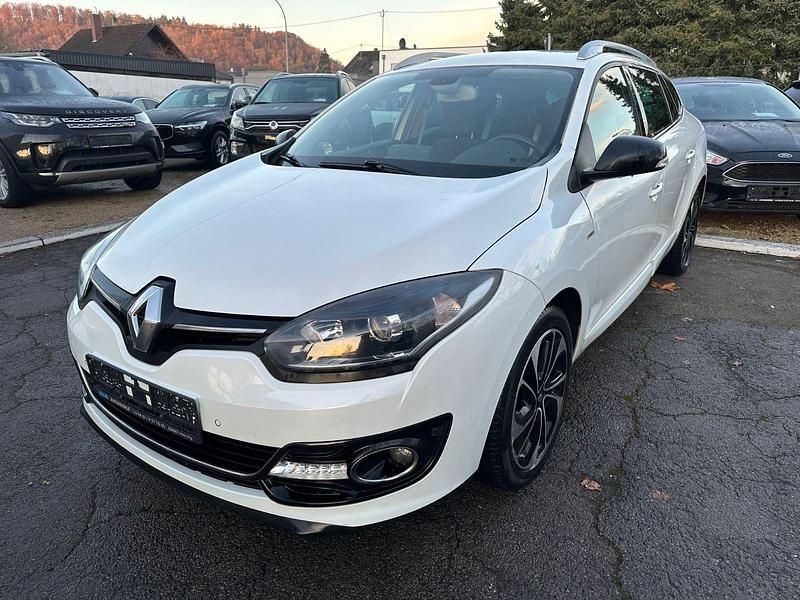 Weiß Gebraucht 2015 Renault Mégane GrandTour Bose Edition Kombi | 6.450 € - Bild 1/4