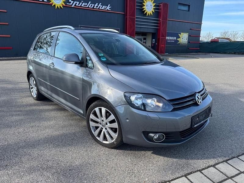 Gebraucht VW Golf VI Team 105 PS (77 kW) 2010 Grau Kleinwagen