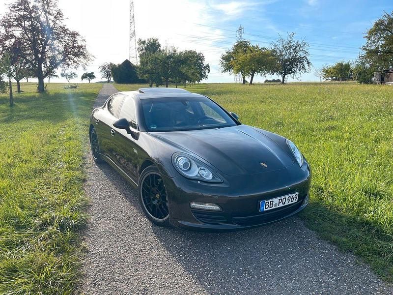 Gebraucht Porsche Panamera 4S 400 PS (294 kW) 2009 Braun Limousine
