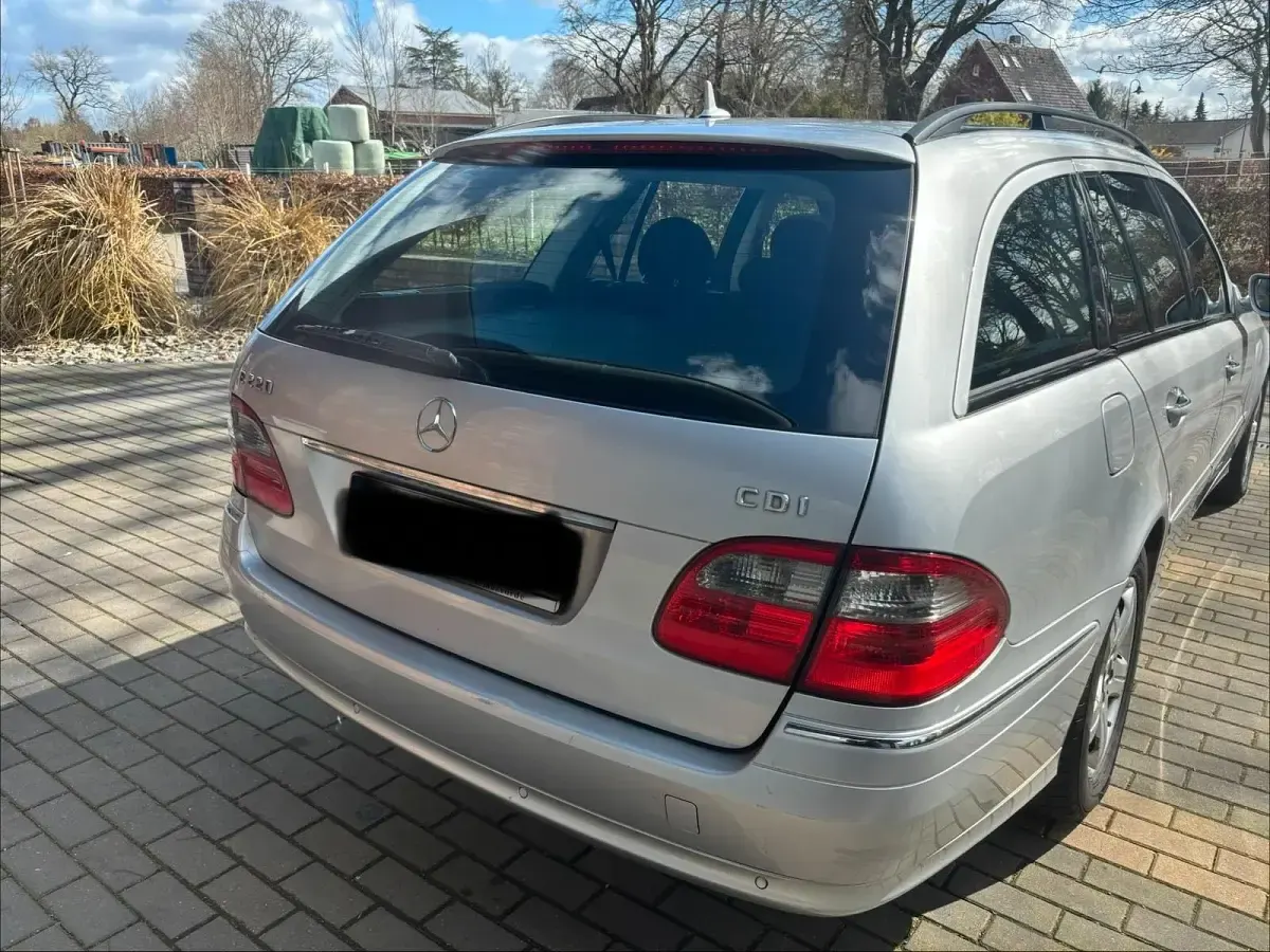 Occasion Mercedes E220 Elegance 170 ch (125 kW) 2007 Gris Break