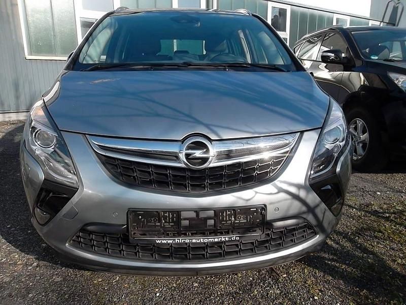 Gebraucht Opel Zafira 150 PS (110 kW) 2012 Grau Van / Kleinbus