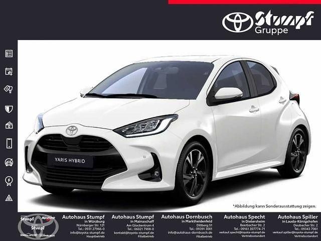 Schneeweiß Gebraucht 2025 Toyota Yaris Hybrid Comfort Kleinwagen | 28.190 € (Etwas zu teuer) - Bild 1/1