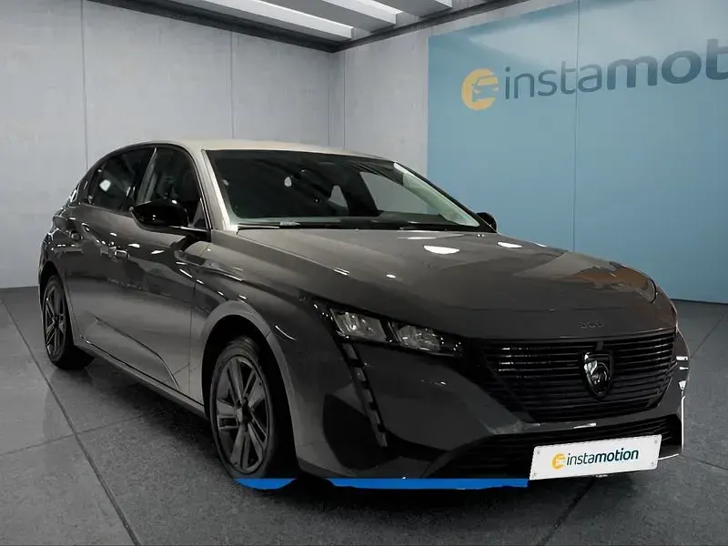 Gebraucht Peugeot 308 Active 131 PS (96 kW) 2024 Grau Kleinwagen