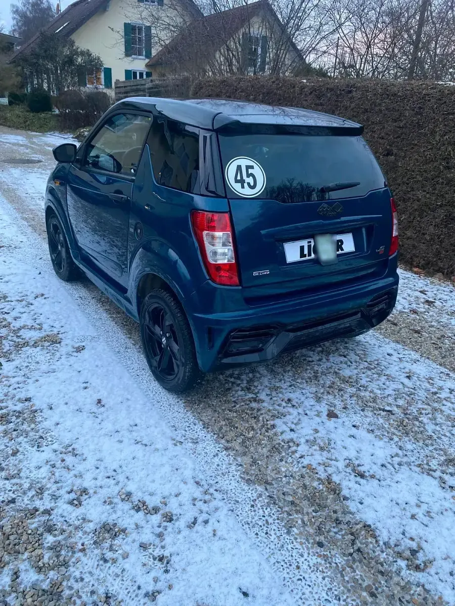 Gebraucht Ligier JS50 2024 Blau Kleinwagen