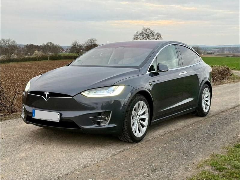 Gebraucht Tesla Model X 244 kW (332 PS) 2018 Grau SUV