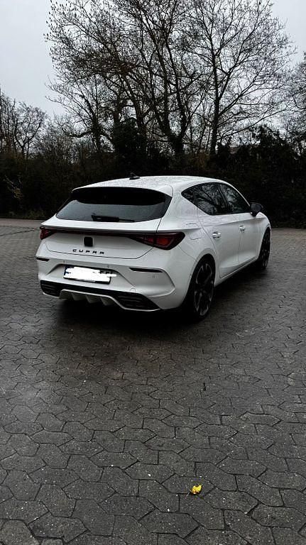 Gebraucht Cupra Leon VZ 245 PS (180 kW) 2021 Weiß Limousine