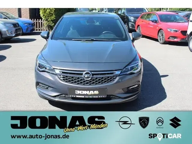 Gebraucht Opel Astra Dynamic 125 PS (91 kW) 2016 Grau Limousine
