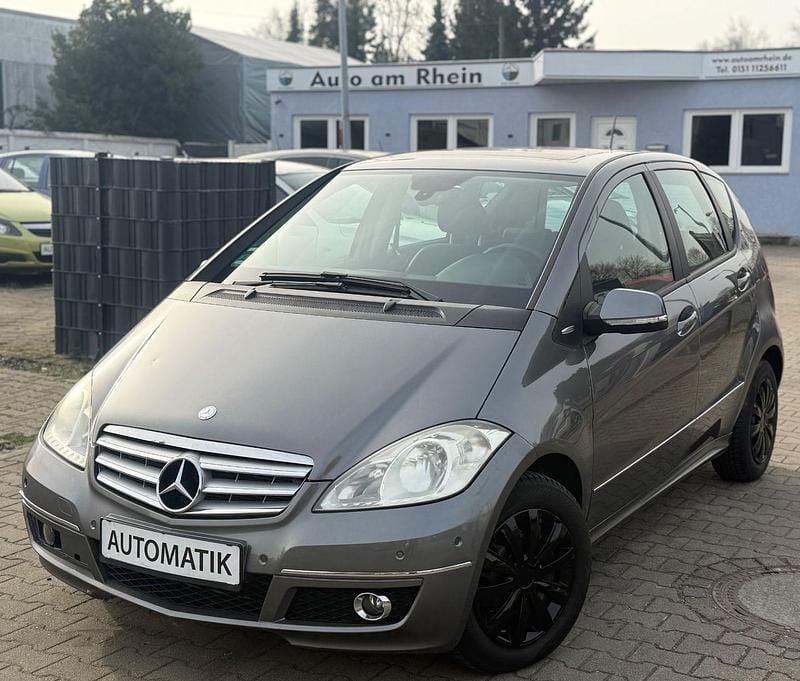 Gebraucht Mercedes A160 95 PS (69 kW) 2009 Grau Kleinwagen