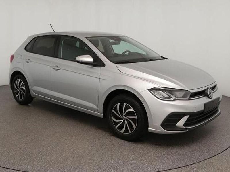 Gebraucht VW Polo Life 95 PS (69 kW) 2025 Reflexsilber metallic (metallic) Kleinwagen