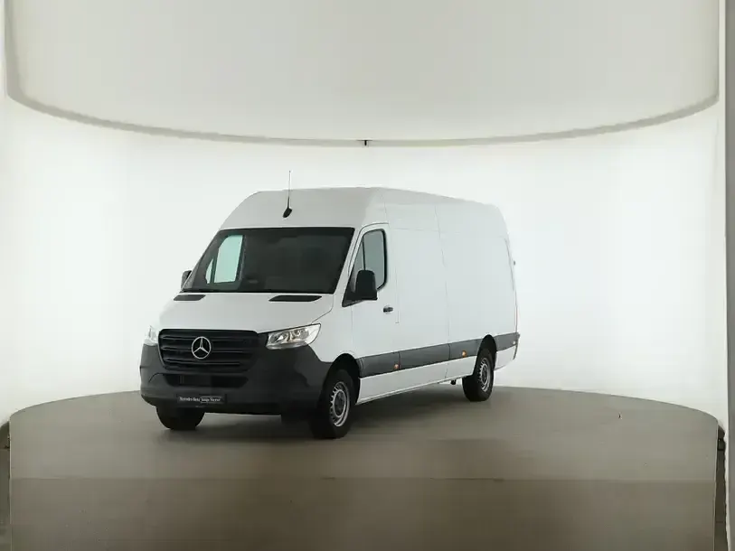 Gebraucht Mercedes Sprinter 170 PS (125 kW) 2025 Weiß Van