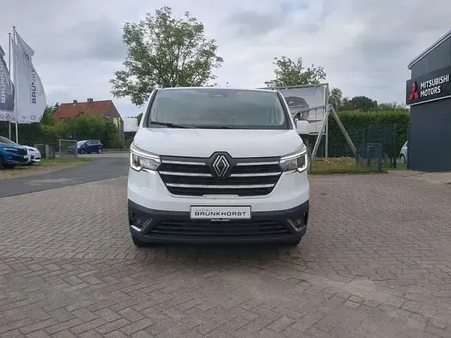 Neu Renault Trafic 150 PS (110 kW) 2026 Van / Kleinbus