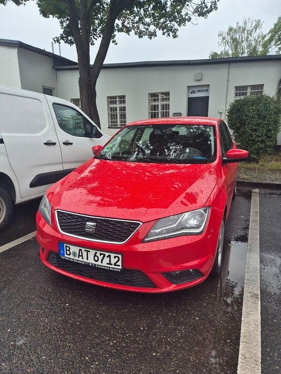 Rot Gebraucht 2014 Seat Toledo Style Limousine | 5.500 € (Superpreis) - Bild 1/4