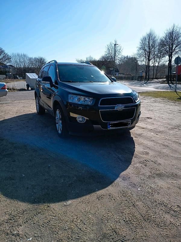 Gebraucht Chevrolet Captiva 184 PS (135 kW) 2012 Schwarz SUV