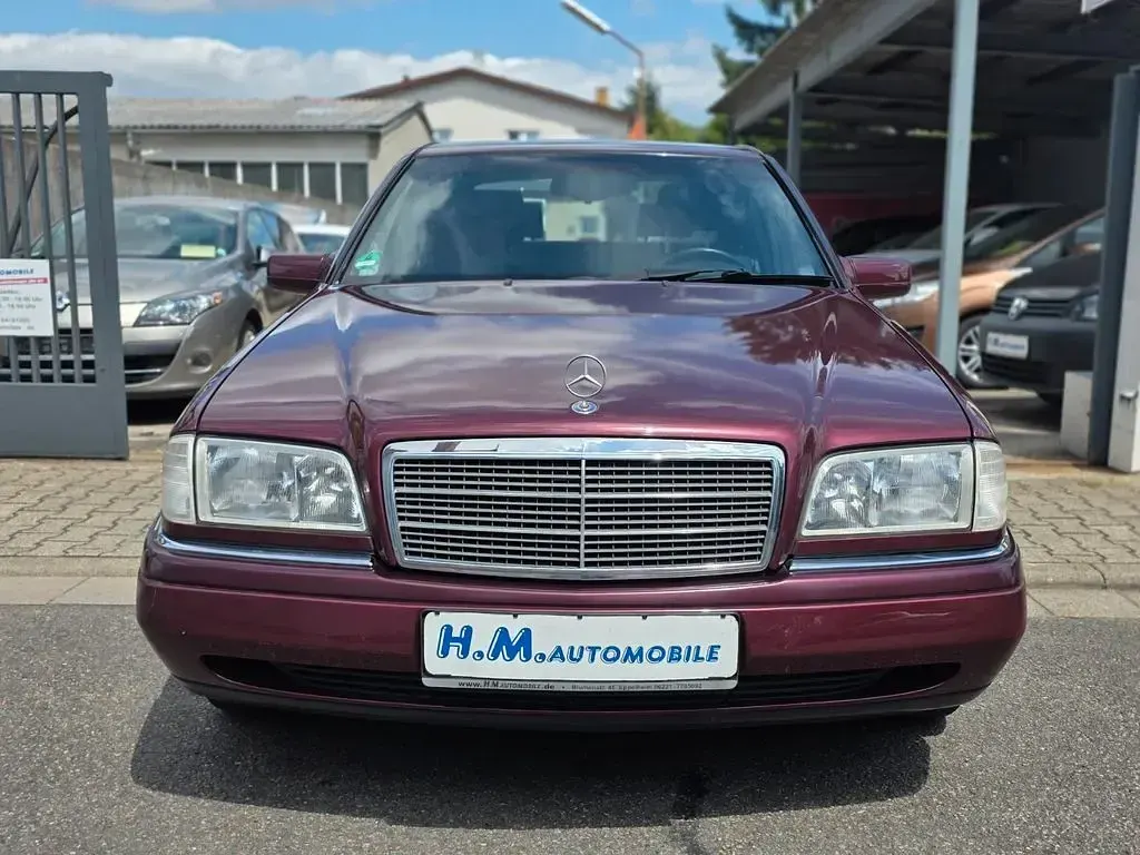 Gebraucht Mercedes C200 136 PS (100 kW) 1997 Rot Limousine