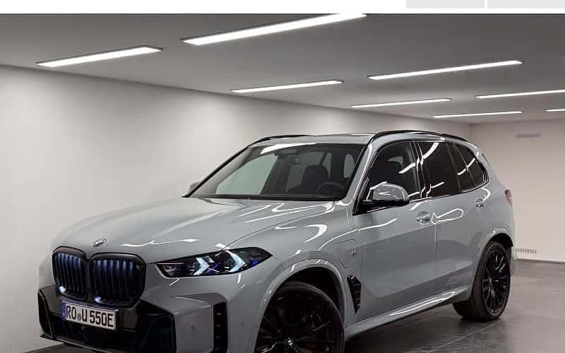 Grau Gebraucht 2025 BMW X5 Comfort Edition SUV | 103.990 € (Fairer Preis) - Bild 1/4