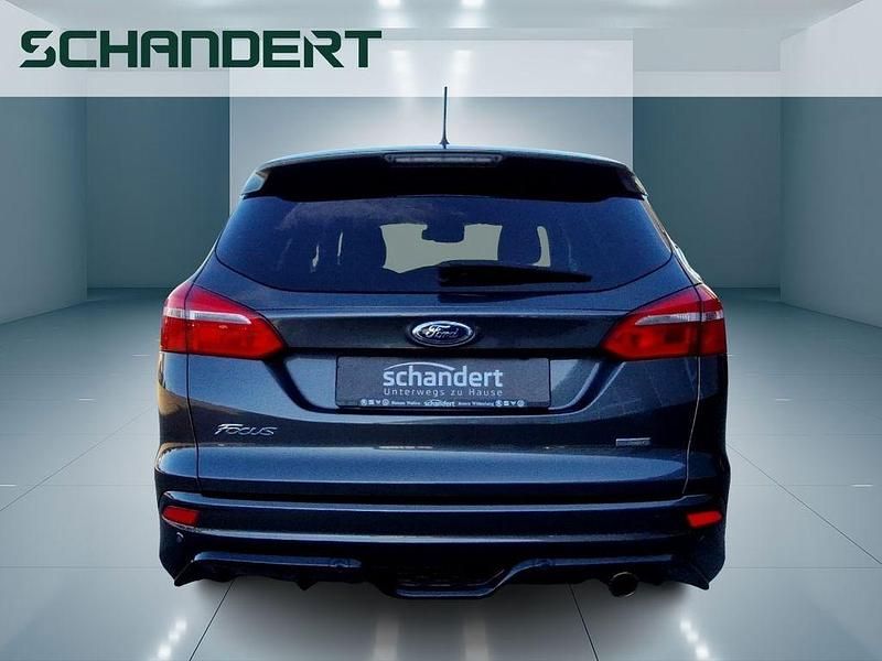 Gebraucht Ford Focus ST-Line 150 PS (110 kW) 2018 Grau Limousine
