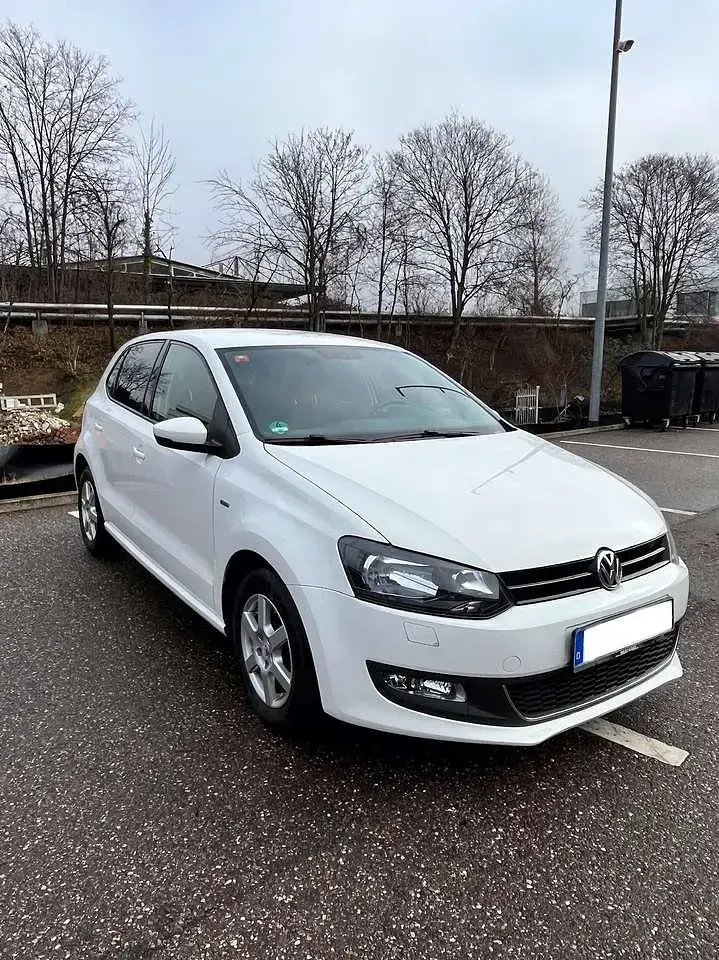 Second-hand VW Polo Life 69 CP (50 kW) 2014 Berlinǎ