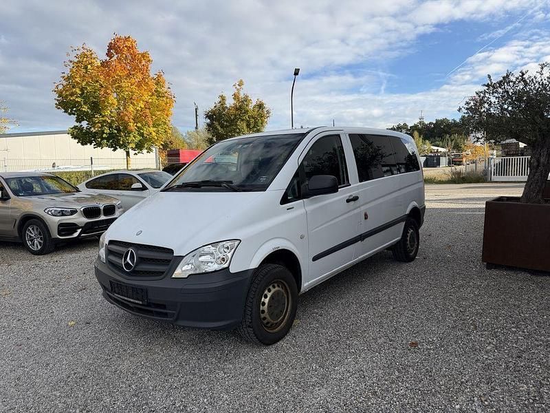 Weiß Gebraucht 2012 Mercedes Vito Van / Kleinbus | 6.900 € (Superpreis) - Bild 1/4