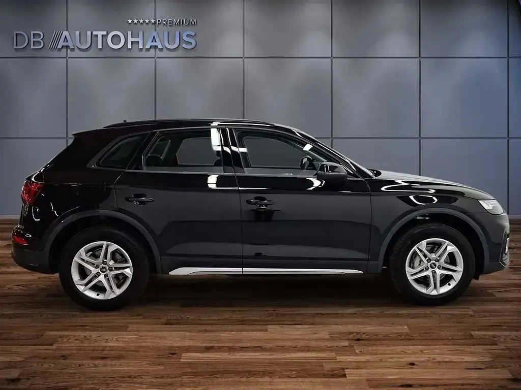 Używany Audi Q5 Advanced Plus 299 KM (219 kW) 2022 Czarny SUV