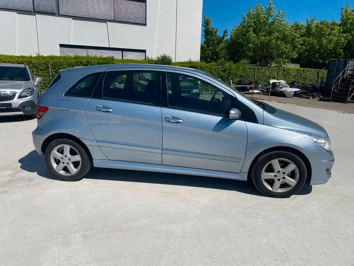 Gebraucht Mercedes B200 193 PS (141 kW) 2005 Van / Kleinbus