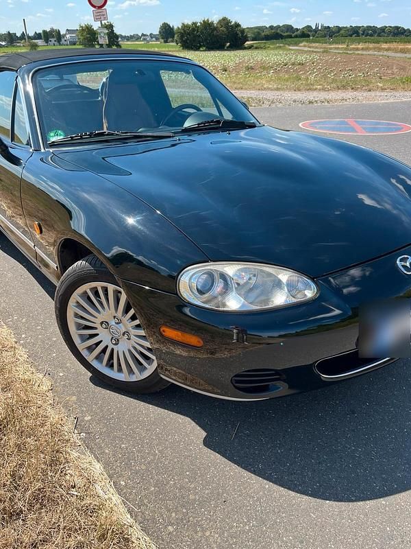 Używany Mazda MX5 148 KM (108 kW) 2005 Czarny Kabriolet