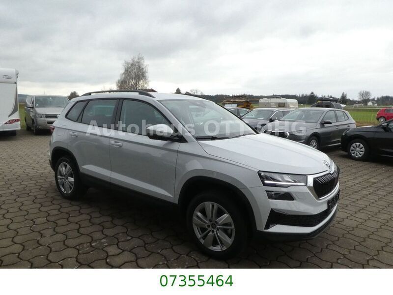 Neu Skoda Karoq Selection 150 PS (110 kW) 2025 Weiß SUV