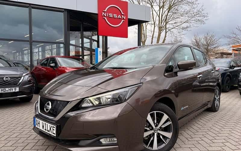 Braun Gebraucht 2019 Nissan Leaf Acenta Kleinwagen | 12.750 € (Fairer Preis) - Bild 1/4