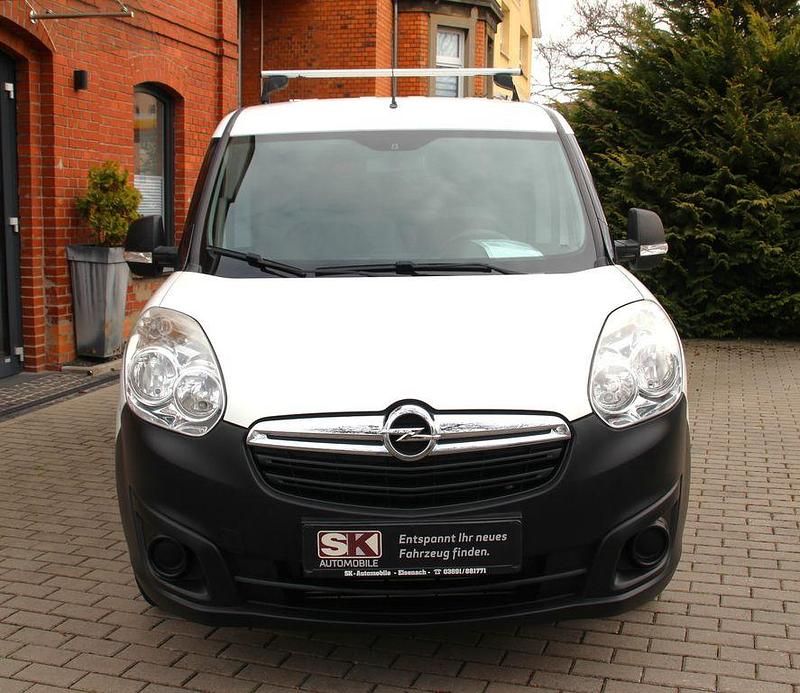 Gebraucht Opel Combo 105 PS (77 kW) 2015 Weiß Van / Kleinbus