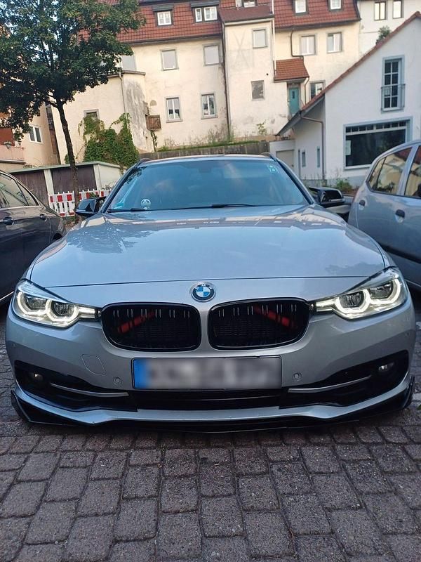 Grau Gebraucht 2015 BMW 318 Limousine | 9.200 € (Etwas zu teuer) - Bild 1/4