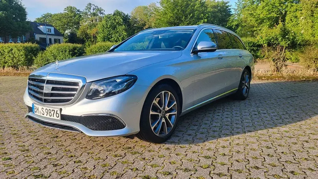 Gebraucht Mercedes E250 Exclusive 211 PS (155 kW) 2018 Silber Limousine