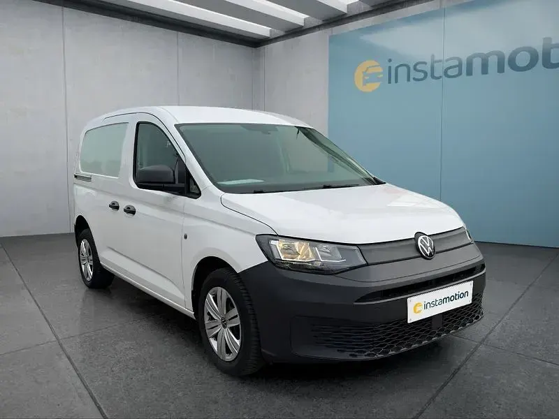 Second-hand VW Caddy 114 CP (83 kW) 2023 Alb Monovolum