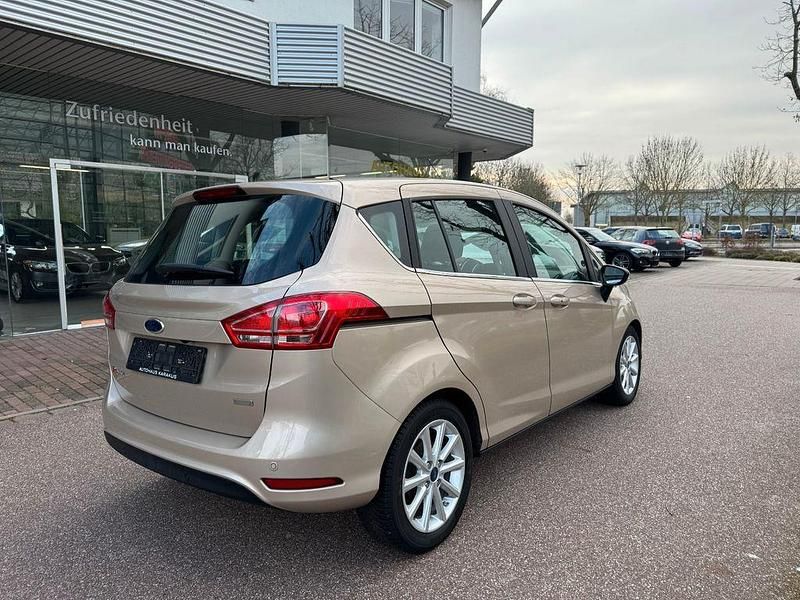 Gebraucht Ford B-MAX Titanium 125 PS (91 kW) 2017 Beige Van / Kleinbus
