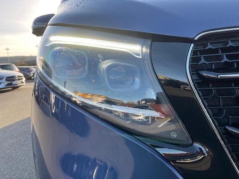 Gebraucht Mercedes V300 Style 237 PS (174 kW) 2025 Sodalithblau met. Van / Kleinbus