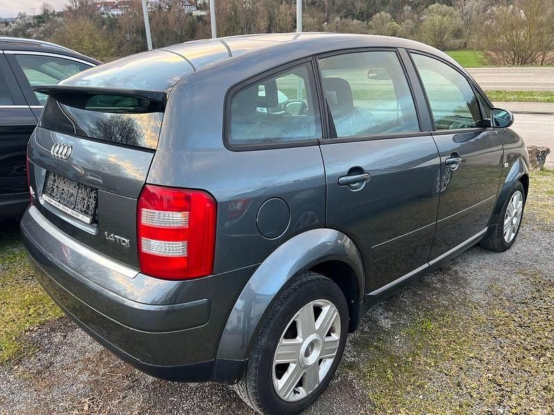 Gebraucht Audi A2 75 PS (55 kW) 2005 Grau Kleinwagen