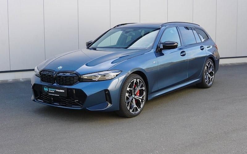 Blau Gebraucht 2025 BMW 340 Luxury Line Kombi | 82.350 € - Bild 1/4