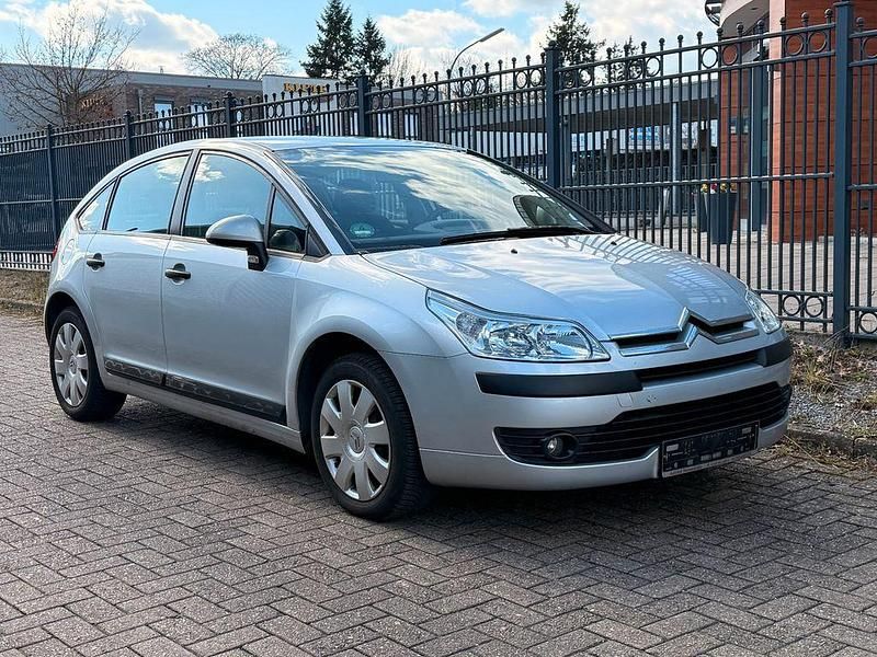 Gebraucht Citroën C4 Style 109 PS (80 kW) 2008 Silber Limousine