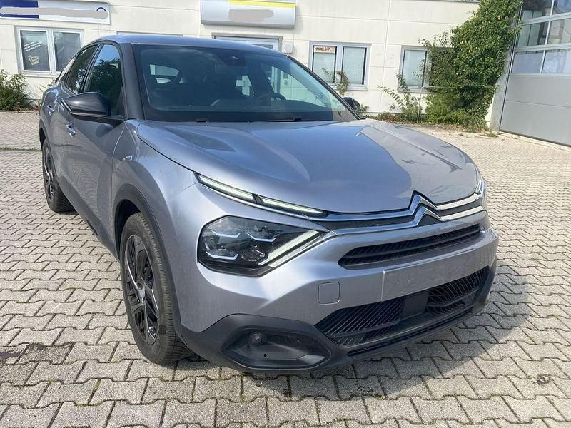 Gebraucht Citroën C4 Feel 131 PS (96 kW) 2024 Grau Limousine