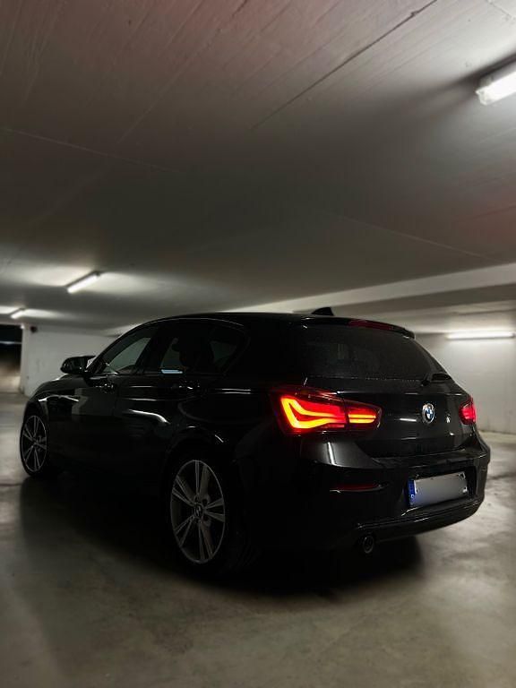 Gebraucht BMW 118 Shadowline 150 PS (110 kW) 2018 Schwarz Kleinwagen