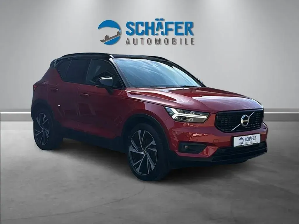Gebraucht Volvo XC40 R-Design 190 PS (139 kW) 2019 Fusion red metallic SUV