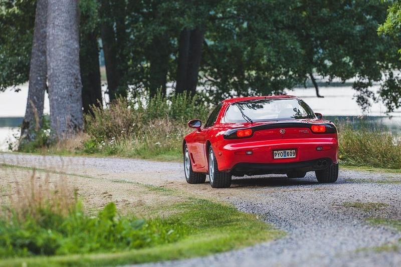 Rot Gebraucht 1993 Mazda RX7 Kleinwagen | 59.000 € - Bild 1/4