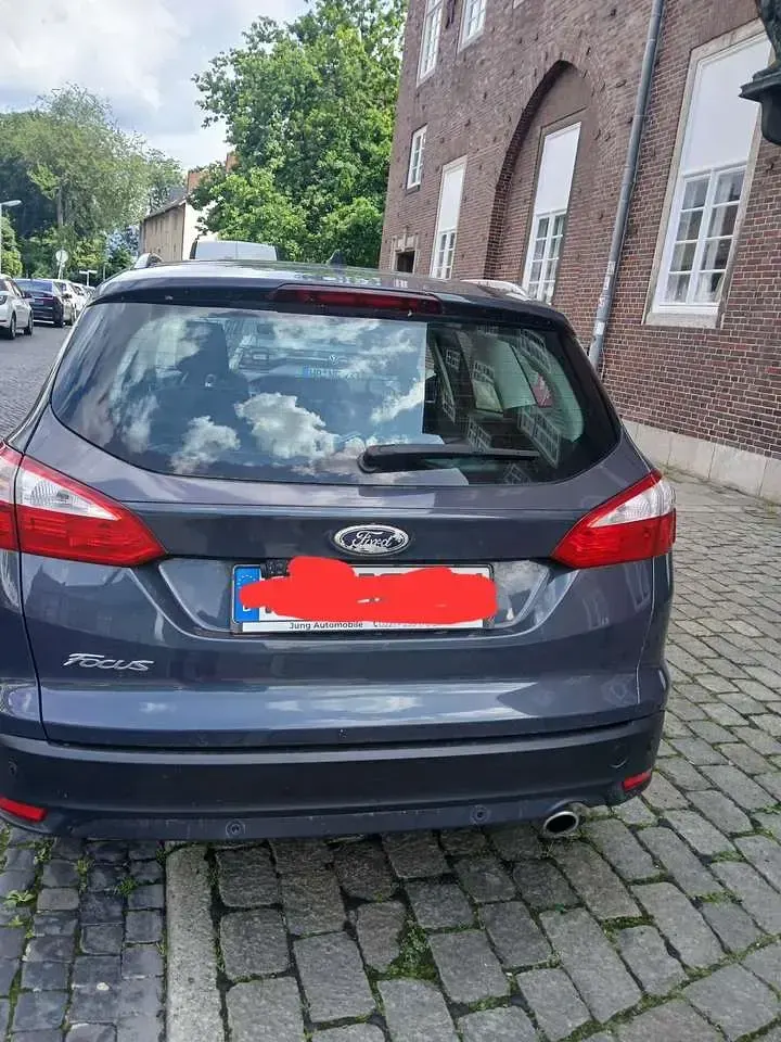 Gebraucht Ford Focus Champions Edition 163 PS (119 kW) 2012 Limousine