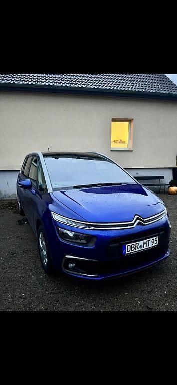 Blau Gebraucht 2018 Citroën C4 SpaceTourer Start Van / Kleinbus | 15.800 € (Etwas zu teuer) - Bild 1/4
