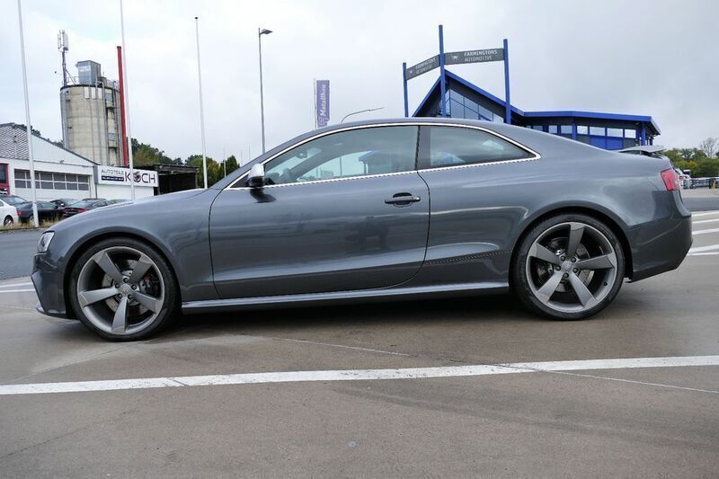 Gebraucht Audi RS5 Sport 450 PS (330 kW) 2011 Grau metallic Coupé
